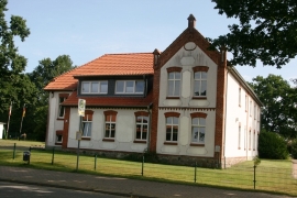 Amtsgebäude Vorderansicht Amtsgebäude Vorderansicht